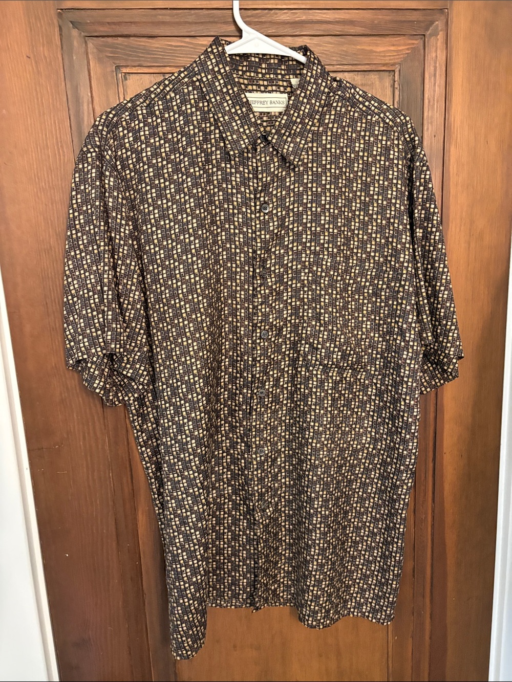 Men's Short-Sleeve silk Button-Up Shirt - Brown Pattern